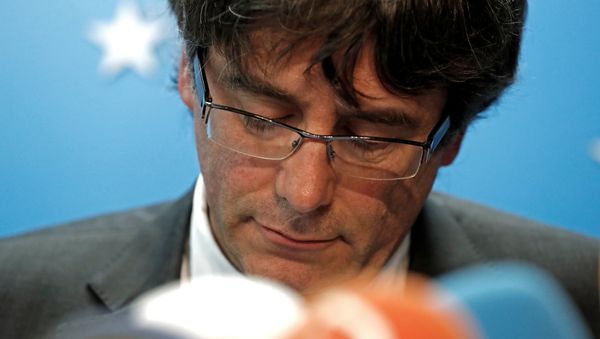 Carles Puigdemont, el expresidente del Gobierno catalán Carles Puigdemont, el expresidente del Gobierno catalán - Sputnik Mundo