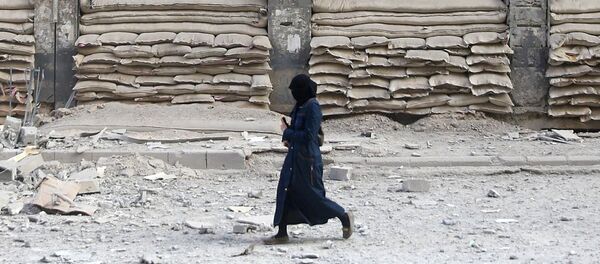 Edificios destruidos en las afueras de Damasco - Sputnik Mundo