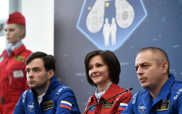 La tripulación del experimento Sirius-17 La tripulación del experimento Sirius-17 - Sputnik Mundo