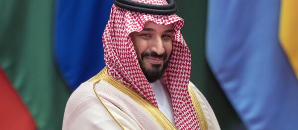 Mohamed bin Salman, el príncipe heredero y el jefe la comisión anticorrupción de Arabia Saudí (archivo) - Sputnik Mundo