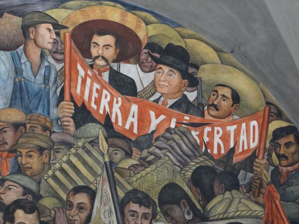 Un sector del mural Historia de México en el Palacio Nacional de la Ciudad de México. - Sputnik Mundo