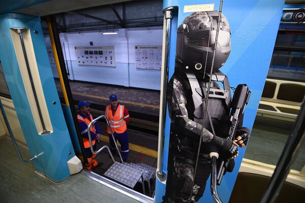 'Rusia rumbo al futuro', el nuevo tren temático del metro moscovita - Sputnik Mundo