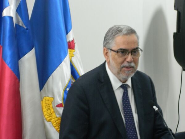 Juan Manuel Zolezzi, rector de la Universidad de Santiago de Chile - Sputnik Mundo