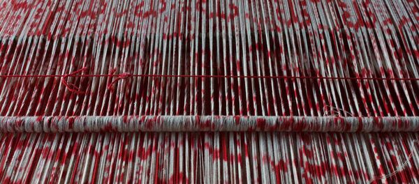 Taller de elaboración y tejido de macanas ikat en El Carmen, Chordeleg - Sputnik Mundo