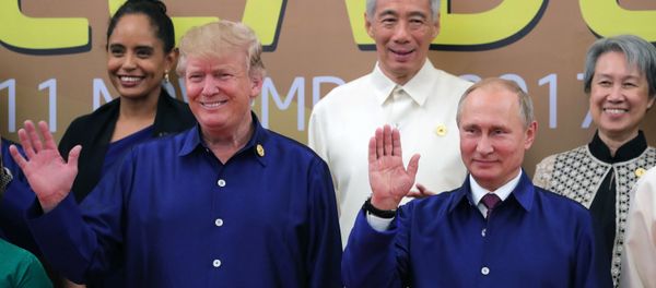 El presidente de EEUU, Donald Trump, y su homólogo ruso, Vladímir Putin El presidente de EEUU, Donald Trump, y su homólogo ruso, Vladímir Putin - Sputnik Mundo