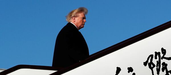 Donald Trump, presidente de EEUU, durante su visita a China - Sputnik Mundo