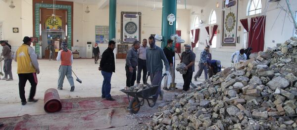 Las consecuencias del terremoto en Irán - Sputnik Mundo