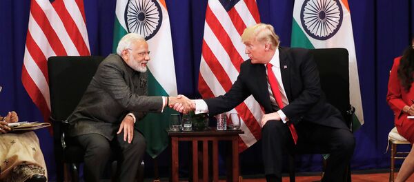 Primer ministro de la India, Narendra Modi, y presidente de EEUU, Donald Trump - Sputnik Mundo