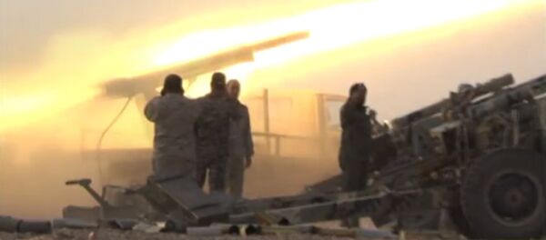 La incesante 'lluvia de fuego' del Ejército sirio en la batalla por Abu Kamal - Sputnik Mundo