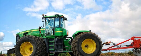 Un tractor (imagen referencial) - Sputnik Mundo