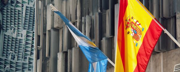 Banderas de Argentina y España - Sputnik Mundo
