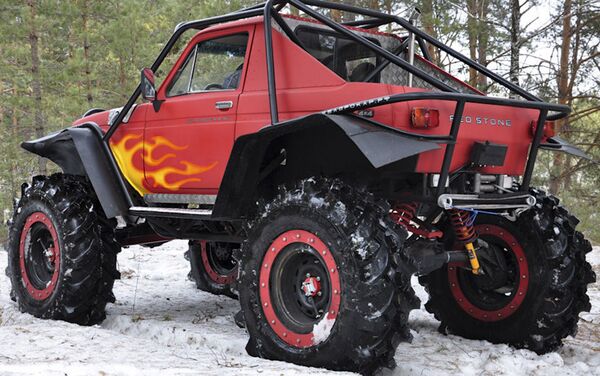 Red Stone, la versión modernizada de Lada Niva Red Stone, la versión modernizada de Lada Niva - Sputnik Mundo