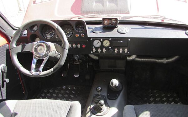 Red Stone, la versión modernizada de Lada Niva Red Stone, la versión modernizada de Lada Niva - Sputnik Mundo