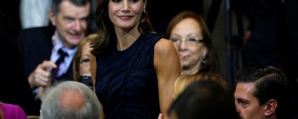 La reina de España, Letizia y el presidente de México, Enrique Peña Nieto en México - Sputnik Mundo