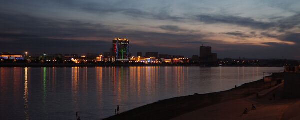 Vista de la ciudad china de Heije desde el terraplén del río Amur en la ciudad de Blagoveshchensk - Sputnik Mundo