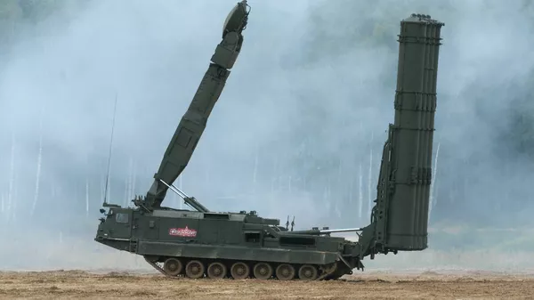 Sistema de defensa antiaérea de largo alcance S-300VM - Sputnik Mundo