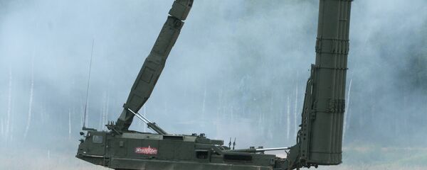 Sistema de defensa antiaérea de largo alcance S-300VM (archivo) - Sputnik Mundo