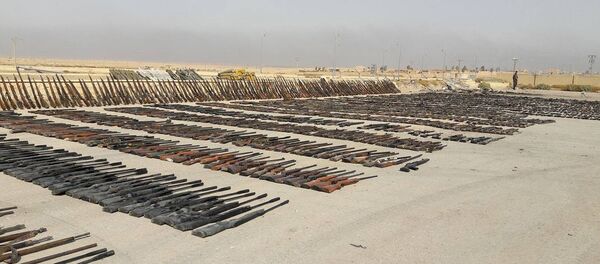 Las armas de los almacenes de los terroristas (Archivo) Las armas de los almacenes de los terroristas (Archivo) - Sputnik Mundo