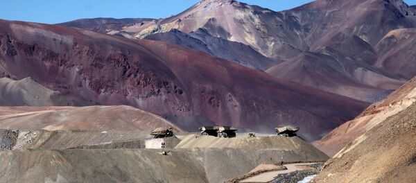 La mina de oro Veladero de Barrick Gold - Sputnik Mundo