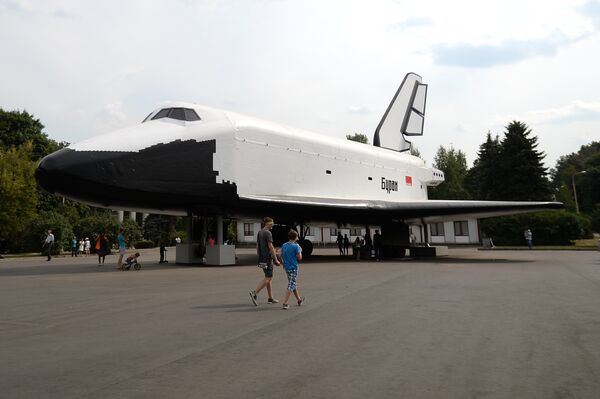 El modelo de pruebas en tamaño real del transbordador Buran  - Sputnik Mundo