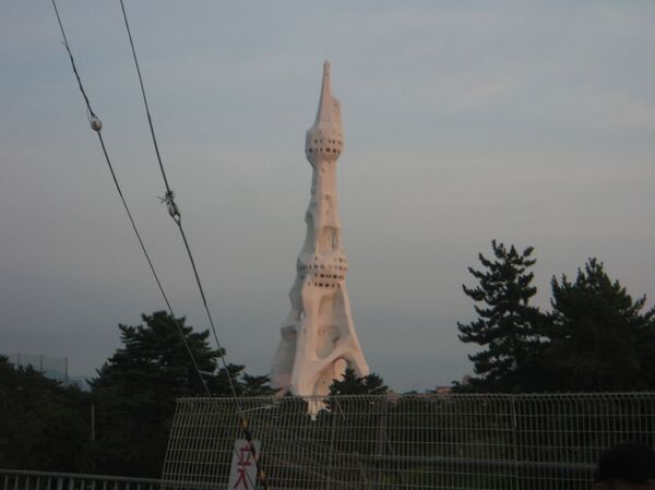 Cualquiera diría que Dalí y Gaudí se pusieron de acuerdo en su construcción - Sputnik Mundo