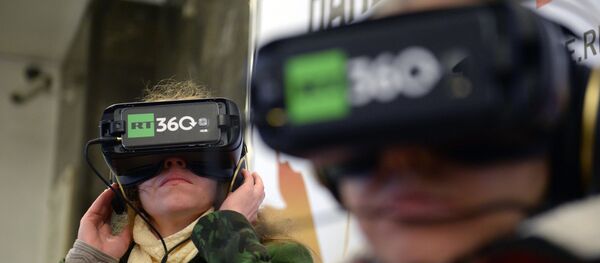 Показ видеороликов Революция 360 в Московском метрополитене - Sputnik Mundo