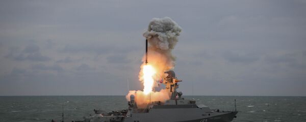 Lanzamiento del misil Kalibr - Sputnik Mundo