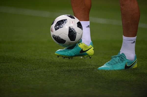 Telstar, la pelota oficial del Mundial de Rusia 2018 - Sputnik Mundo