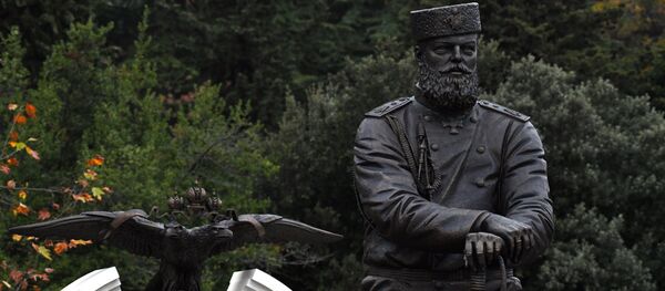 El monumento al emperador Alexandr III - Sputnik Mundo