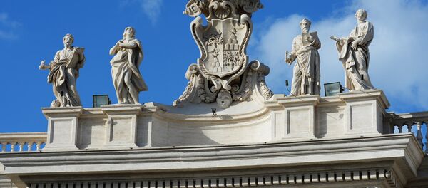 Escudo del Vaticano - Sputnik Mundo