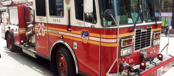 Los bomberos de EEUU (archivo) - Sputnik Mundo