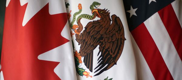 Las banderas de Canadá, EEUU y México - Sputnik Mundo