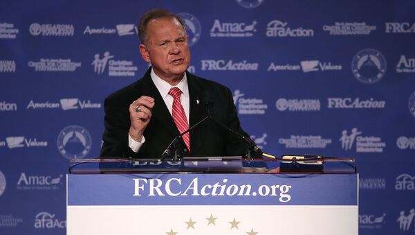 Roy Moore, candidato republicano al Senado - Sputnik Mundo