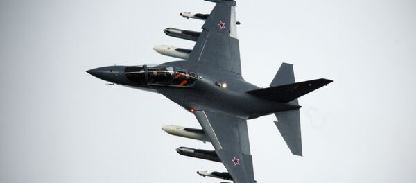 Un avión ruso Yak-130 en el Salón Aeronáutico de Farnborough - Sputnik Mundo
