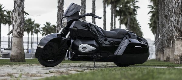 La motocicleta Izh, desarrollada por la empresa Kalashnikov en el marco del proyecto Kortezh - Sputnik Mundo