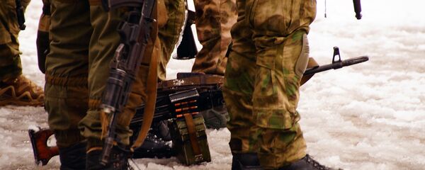 Servicios de seguridad en Lugansk, Ucrania (imagen referencial) - Sputnik Mundo