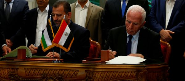 Los representantes de Hamás y Al Fatah firman acuerdo de reconciliación (archivo) - Sputnik Mundo