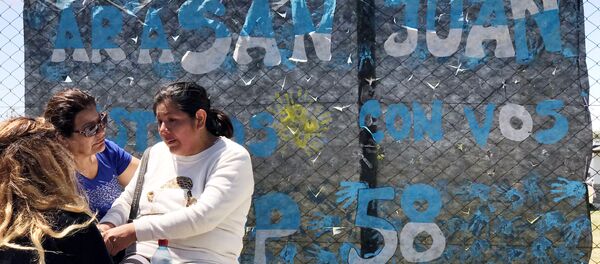 Familiares de la tripulación del submarino ARA San Juan de la Armada argentina - Sputnik Mundo