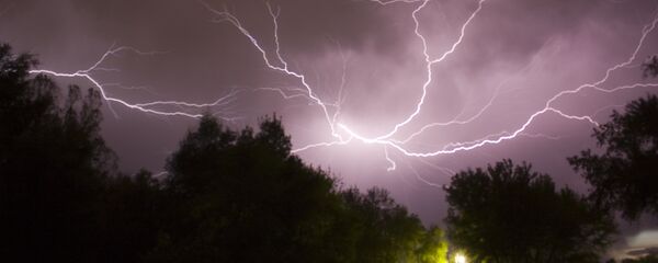Una tormenta eléctrica - Sputnik Mundo