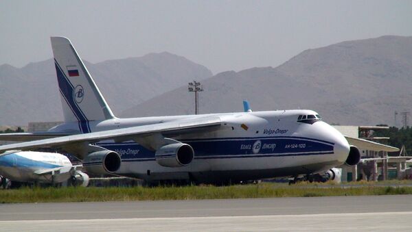 Avión de transporte ruso An-124 - Sputnik Mundo