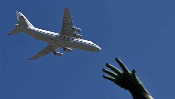 El avión ruso An-124-100 Ruslán - Sputnik Mundo