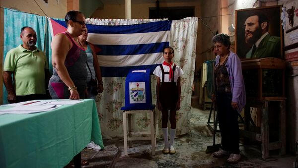 Un colegio electoral en La Habana - Sputnik Mundo