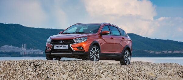Lada Vesta SW, automóvil de la empresa rusa AvtoVAZ - Sputnik Mundo