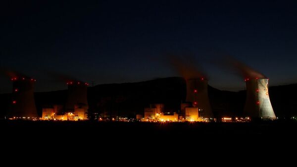 Planta nuclear francesa de Cruas Planta nuclear francesa de Cruas - Sputnik Mundo