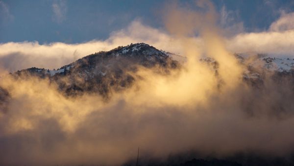 Una montaña en Crimea (archivo) Una montaña en Crimea (archivo) - Sputnik Mundo