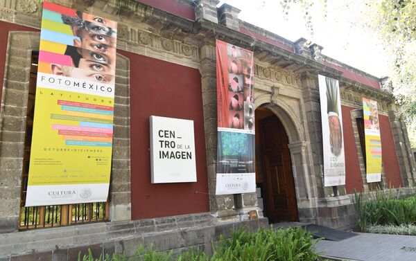 Exposición de las obras ganadoras del Tercer Concurso Internacional de Fotoperiodismo Andréi Stenin en el Centro de la Imagen de México. - Sputnik Mundo