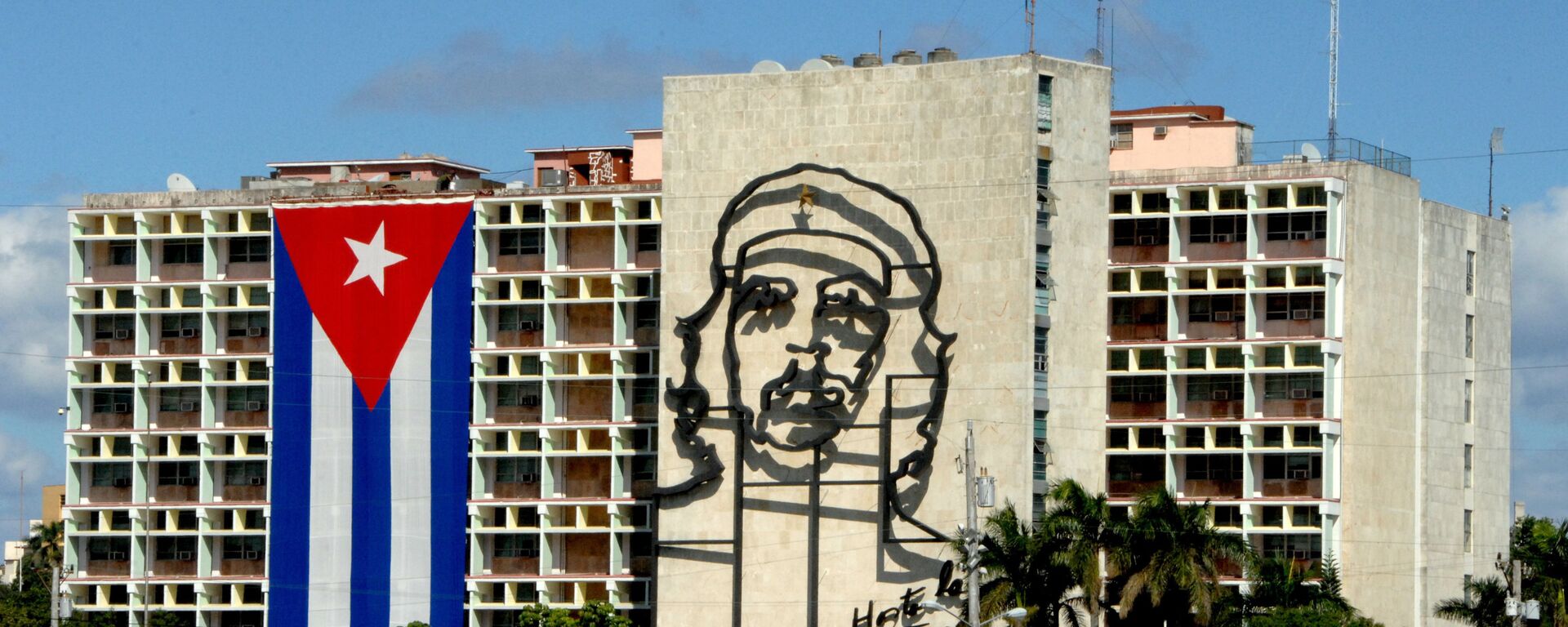 Bandera cubana en La Habana, capital de Cuba - Sputnik Mundo, 1920, 19.02.2022