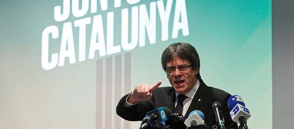 Carles Puigdemont, el expresidente del Gobierno catalán - Sputnik Mundo