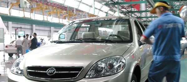 Fábrica de automóviles de la campaña china Lifan - Sputnik Mundo