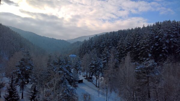 El terrencur en la montaña Tserkovka, Belokúrija, Altái - Sputnik Mundo